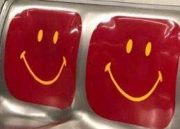 娱乐圈吃瓜文案搞笑版,笑料百出，瓜皮满天飞